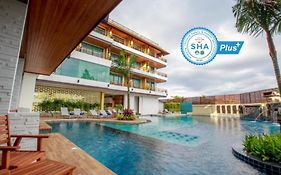 Aqua Resort Phuket - Near Beach And Chalong Pier